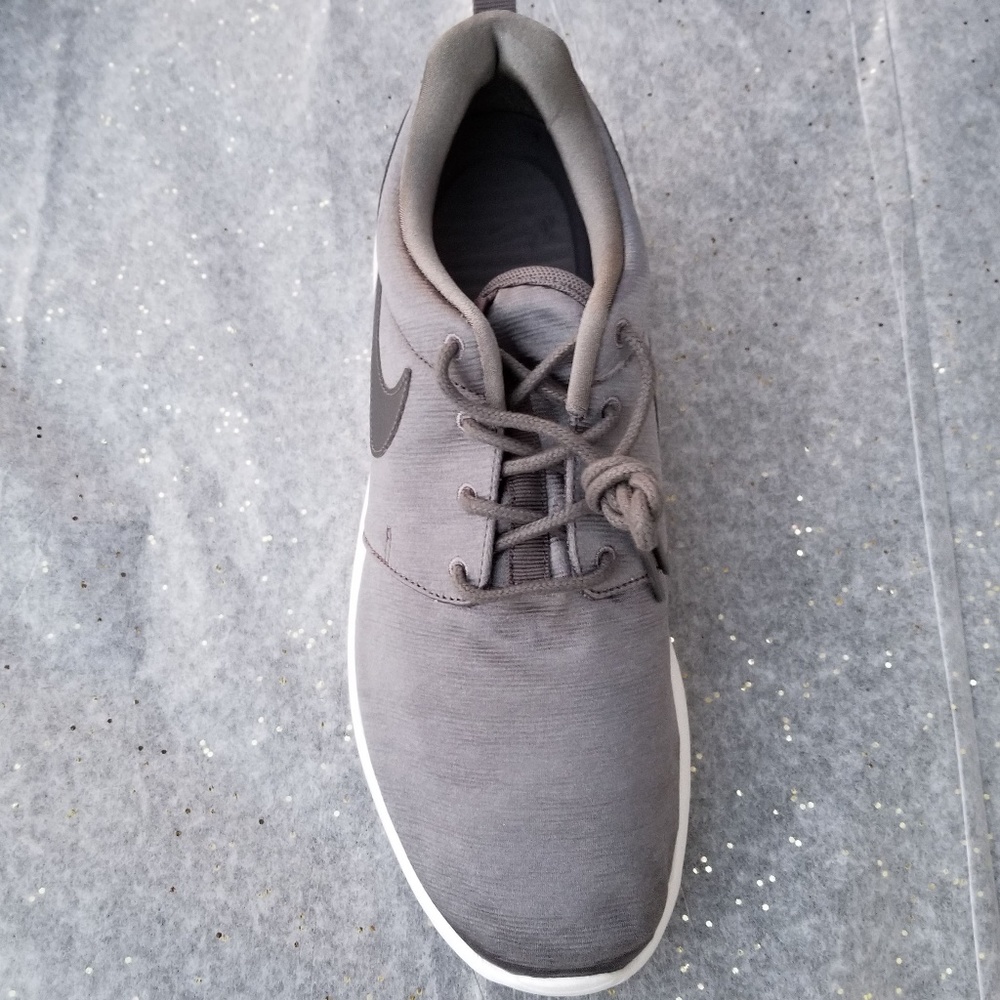 🚨FLASH SALE🚨 Nike Roshe One Premium - Picture 5 of 6